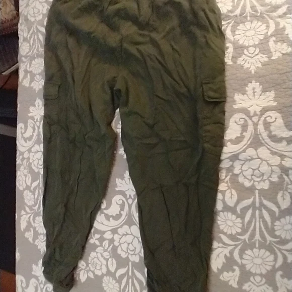 Cargo pants - Picture 3 of 3